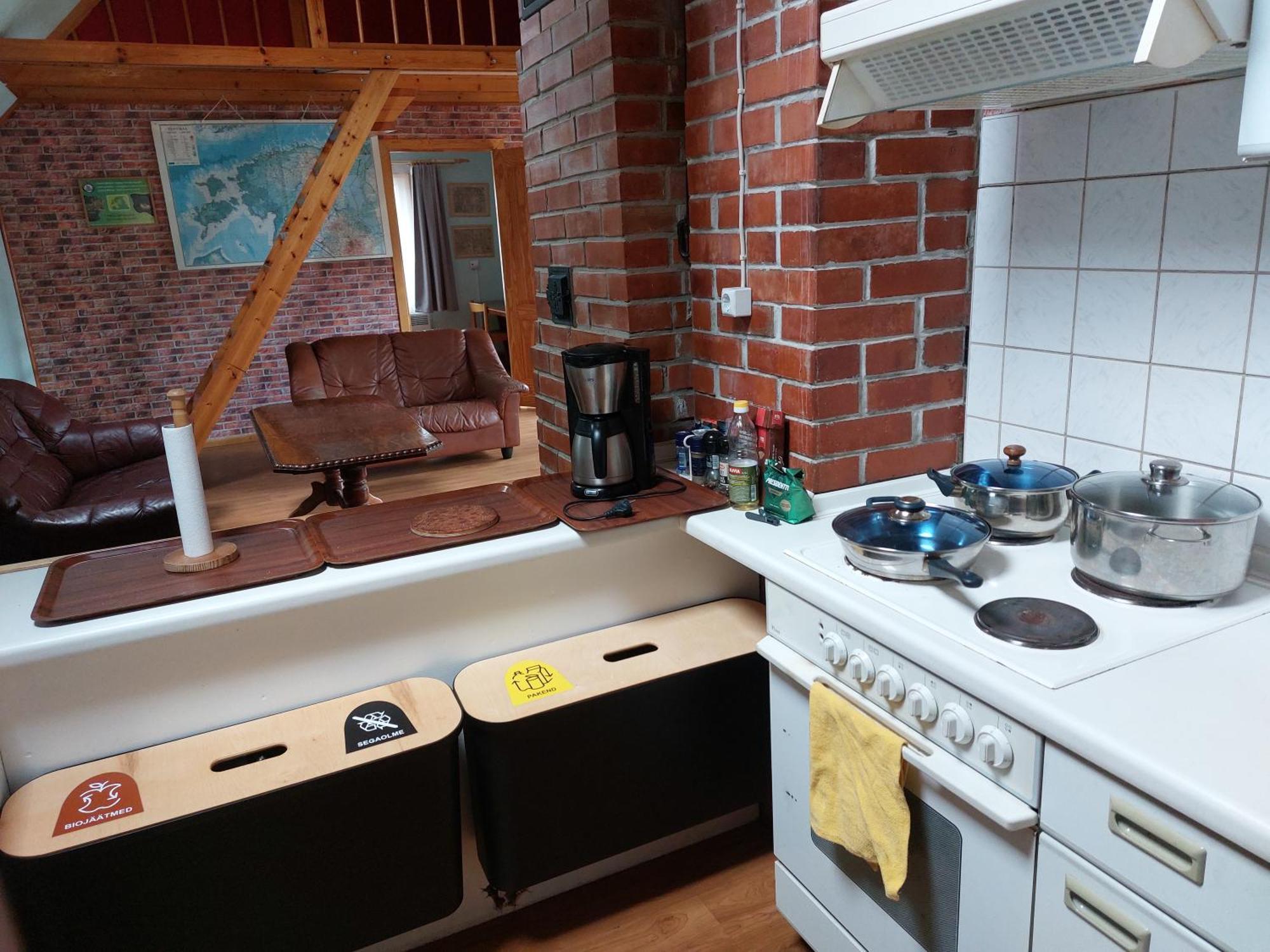 Albergue Livonia Matkamaja Kilingi-Nomme Exterior foto