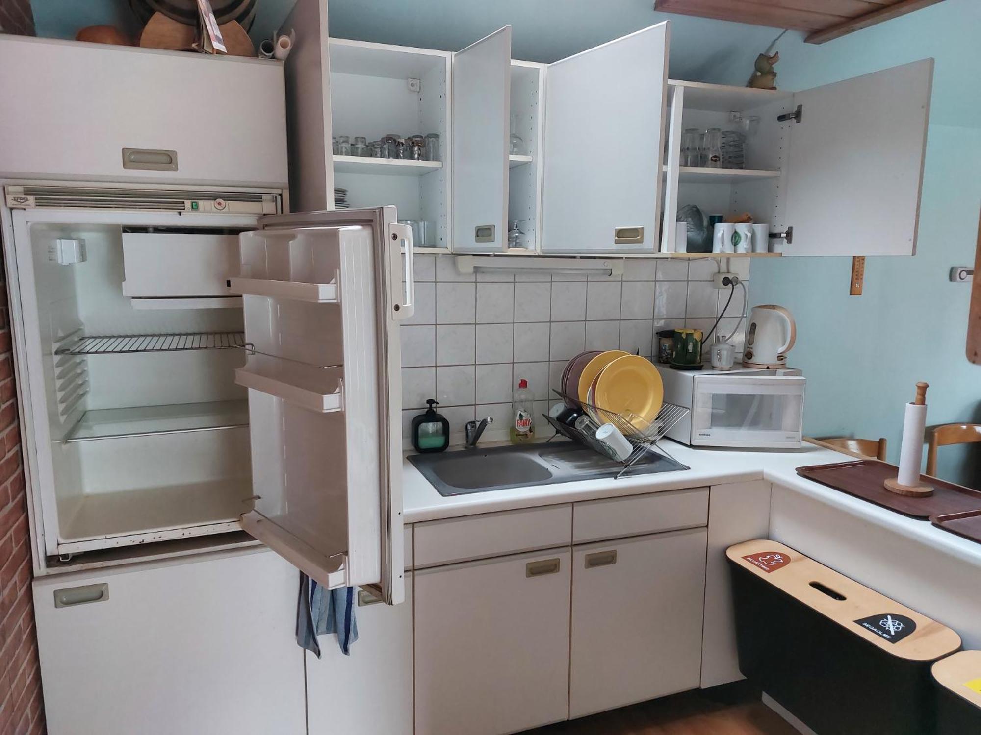 Albergue Livonia Matkamaja Kilingi-Nomme Exterior foto