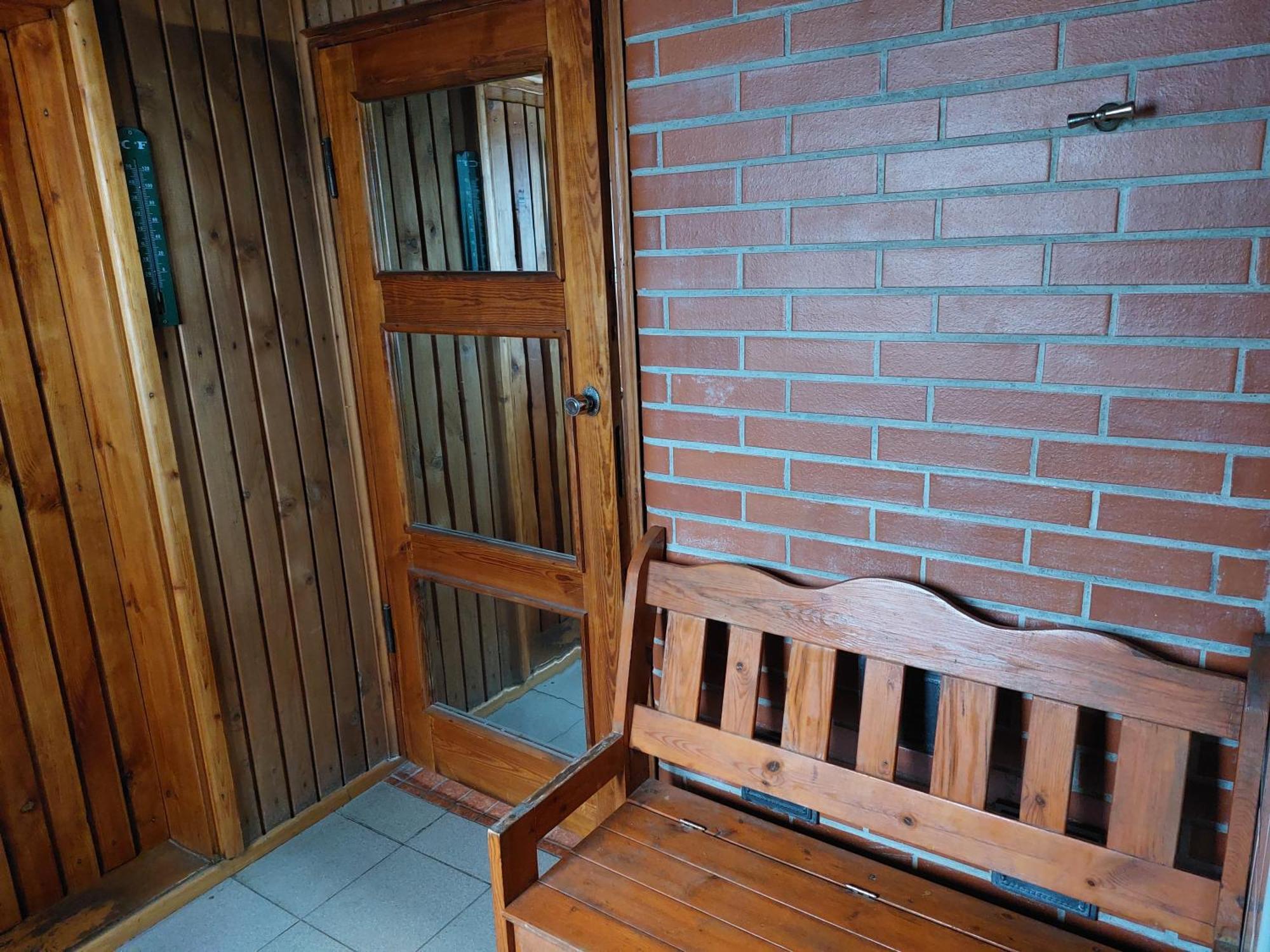Albergue Livonia Matkamaja Kilingi-Nomme Exterior foto
