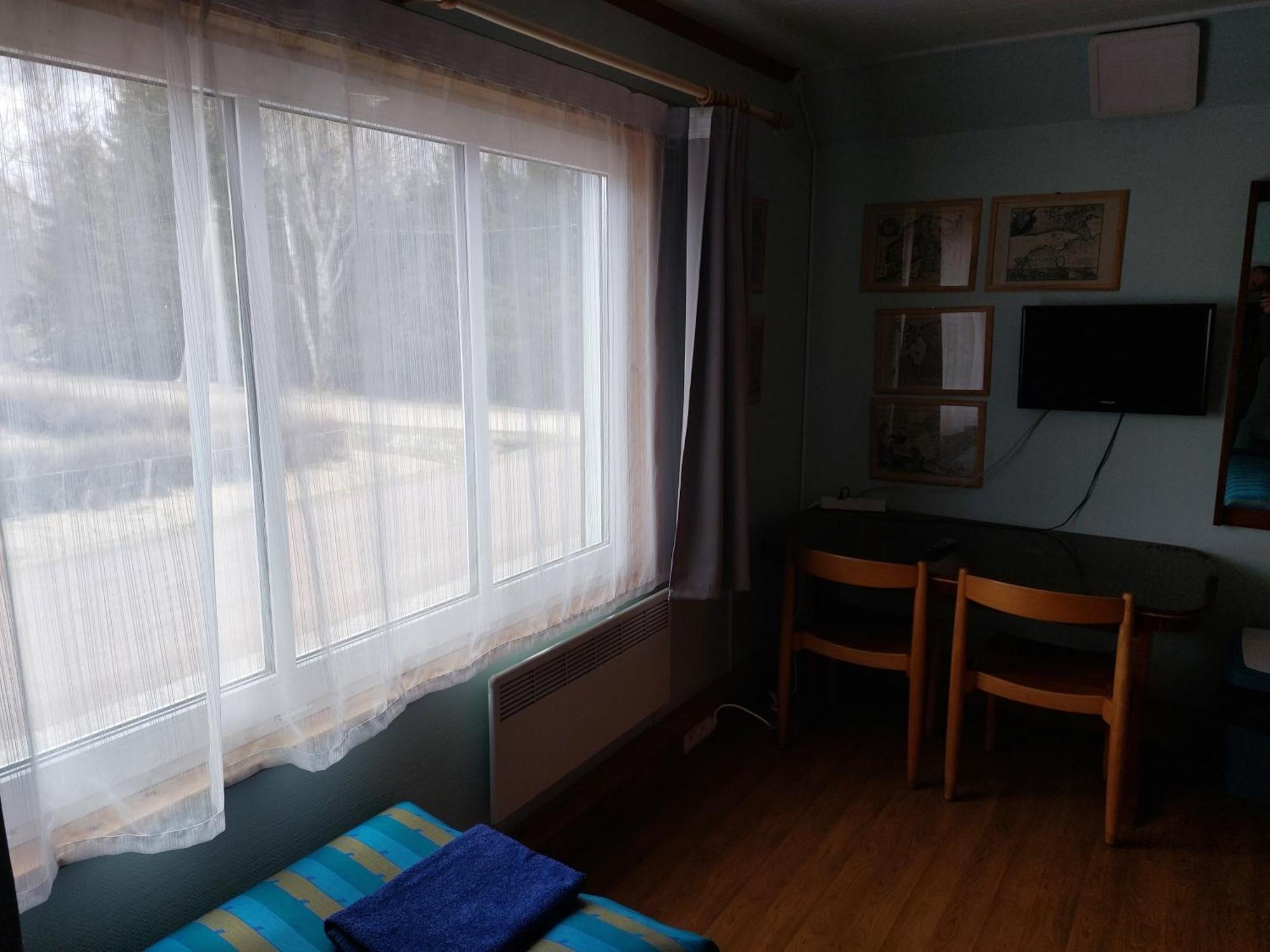 Albergue Livonia Matkamaja Kilingi-Nomme Exterior foto