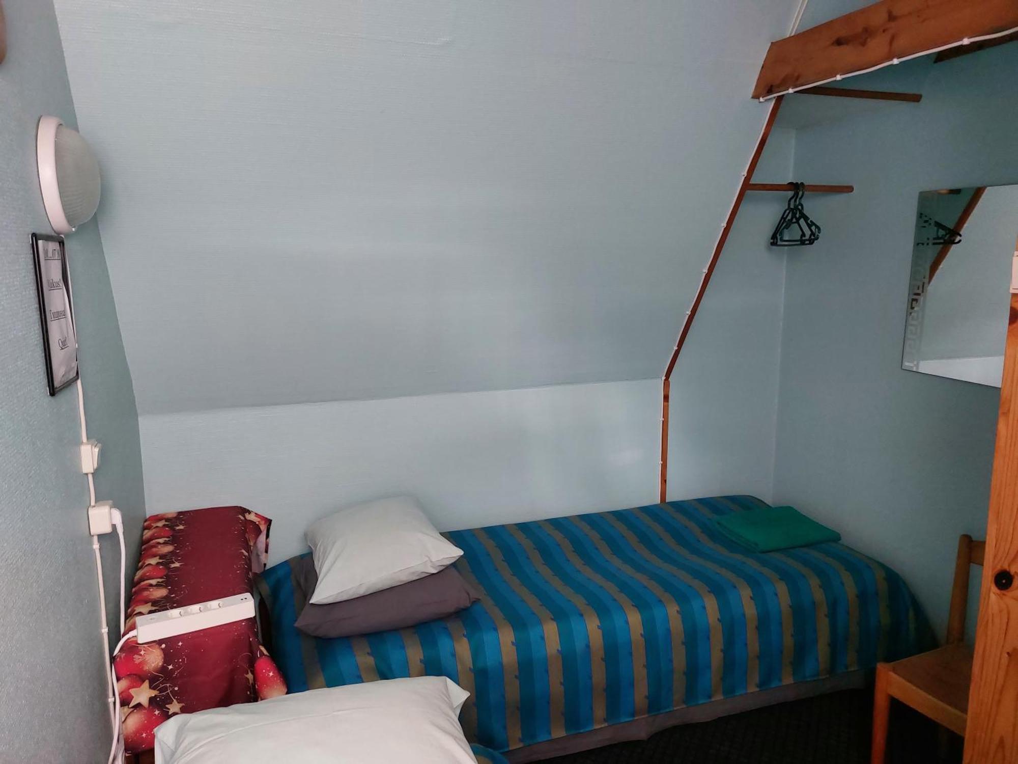 Albergue Livonia Matkamaja Kilingi-Nomme Exterior foto